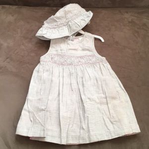 Baby Gap Girls dress with matching hat.